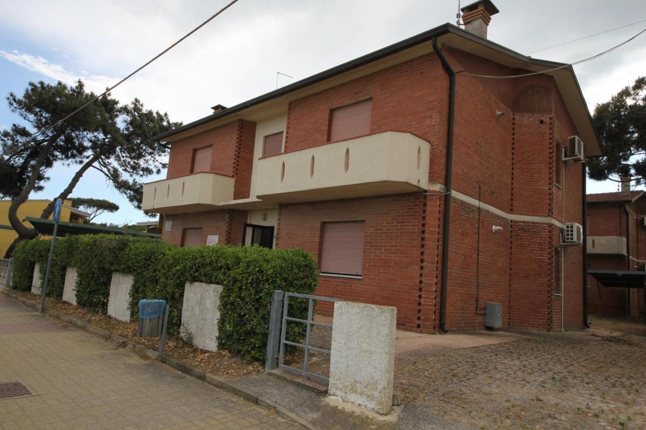 Villa Gloria Appartamento D03 Rosolina Mare Exterior foto